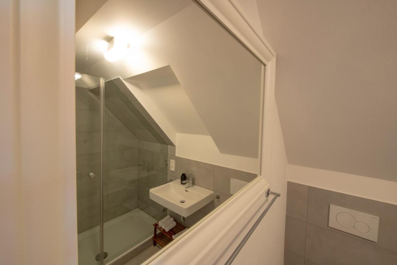 Gaestehaus Am Schlossplatz, Z. 5 Meersburg Eksteriør billede